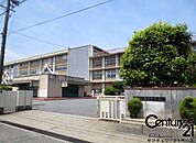 御所市立御所中学校まで300m