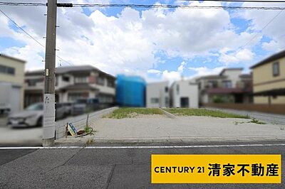 外観:7号地:南向き道路で日当たり良好!(2026年08月撮影) 外観:7号地:南向き道路で日当たり良好!(2026年08月撮影)