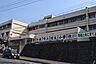 周辺：和泉市立信太小学校まで819m