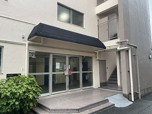 エントランスを拡大表示