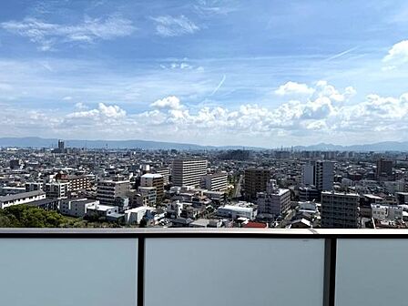 【現地からの眺望】高層15階からの眺め。