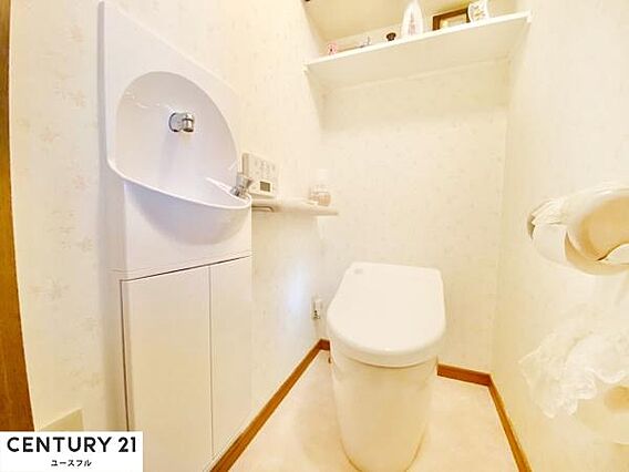 広いトイレです...