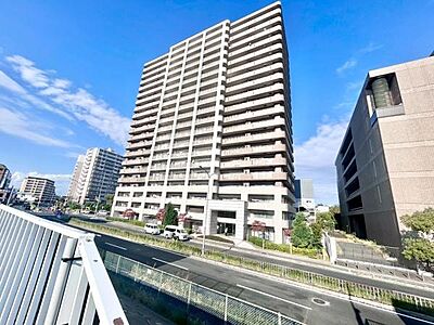 外観:南海泉北線「光明池」駅が徒歩5分。通勤にも外出にもアクセス良好。家族でおでかけすることも増えそうですね♪ 外観:南海泉北線「光明池」駅が徒歩5分。通勤にも外出にもアクセス良好。家族でおでかけすることも増えそうですね♪