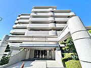 JR阪和線「上野芝」駅が徒歩9分。通勤にも外出にもアクセス良好。家族でおでかけすることも増えそうですね♪