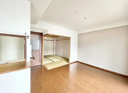 家族の一体感を感じられるDK!家族と過ごす時間を大切にする方にぴったりの住空間です♪
