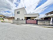 JR阪和線が徒歩圏内！各方面アクセスがいい住居は日々の生活を助けてくれますね。