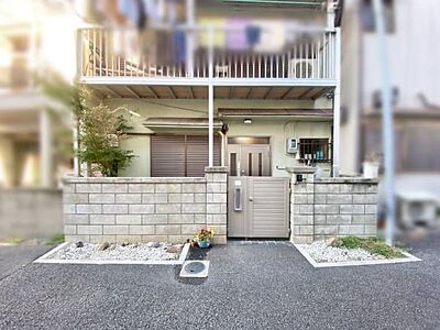 外観：南海高野線「堺東」駅が徒歩6分。通勤にも外出にもアクセス良好。家族でおでかけすることも増えそうですね♪