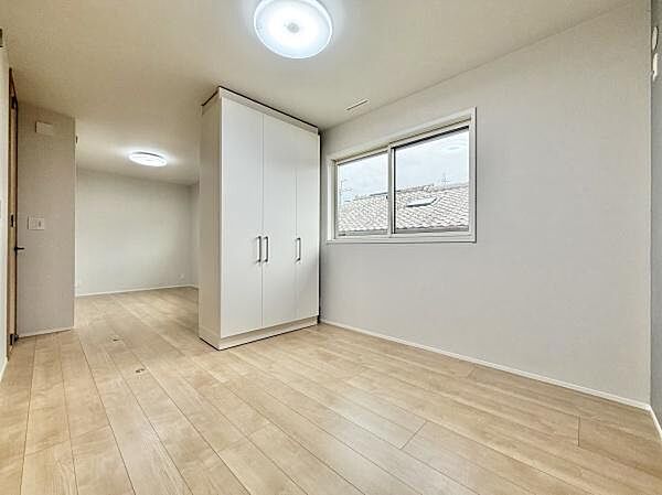 寝室を拡大表示