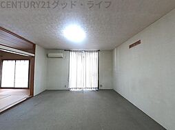 森田貸家 5DKのリビング/ダイニング