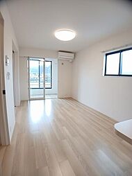 ルナクレシェンテ　2 0201 2階2LDKのリビング/ダイニング