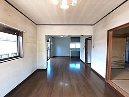 長浜市小野寺町の中古戸建 4LDKのリビング/ダイニング