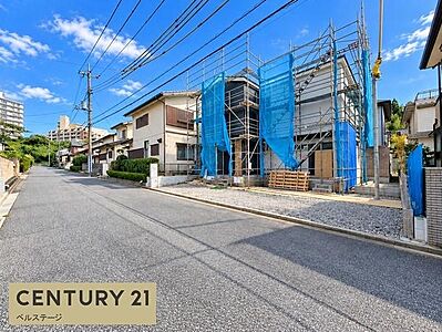 外観:閑静な住宅街に位置する新築戸建!新築ならではの綺麗で快適な住まいで新しい暮らしをスタート!使いやすい間取りや充実した設備が揃い毎日の暮らしをより快適にしてくれる住まいです! 外観:閑静な住宅街に位置する新築戸建!新築ならではの綺麗で快適な住まいで新しい暮らしをスタート!使いやすい間取りや充実した設備が揃い毎日の暮らしをより快適にしてくれる住まいです!
