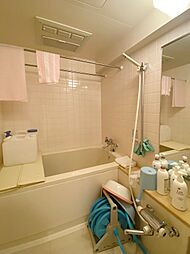 [その他] お部屋の浴室は暖房・乾燥機能付きで、洗濯物の乾燥などにも有用です。