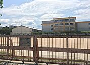 若園小学校(700m)