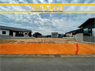 外観:■現地写真■閑静な住宅街!落ち着いた住環境で、子育て世帯にも安心。静かで長く安心して暮らしやすい住環境です。 外観:■現地写真■閑静な住宅街!落ち着いた住環境で、子育て世帯にも安心。静かで長く安心して暮らしやすい住環境です。