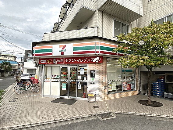 セブンイレブン...
