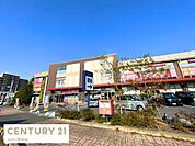 マツモトキヨシアクロスプラザ流山店まで850m