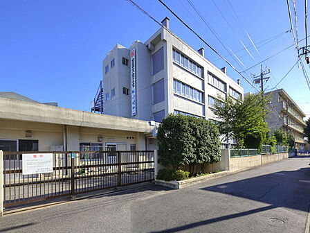 柏市立柏第二中学校まで1100m