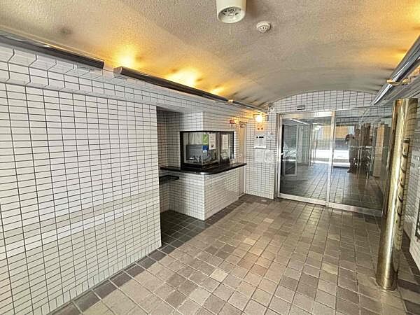 エントランスを拡大表示