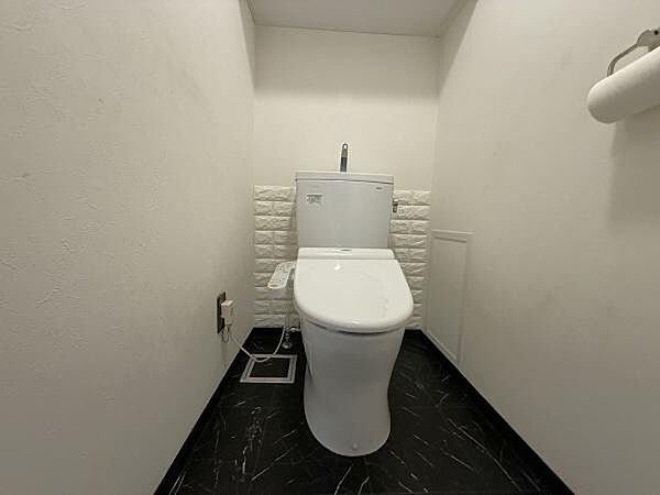 トイレを拡大表示