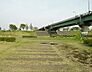 周辺：水と緑と風広場まで864m