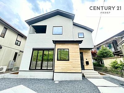 外観:完成しました!当日のご案内が可能です。連絡いただければ、今すぐのご見学ができますのでお気軽にお問い合わせください。お仕事帰りにもどうぞ! 外観:完成しました!当日のご案内が可能です。連絡いただければ、今すぐのご見学ができますのでお気軽にお問い合わせください。お仕事帰りにもどうぞ!