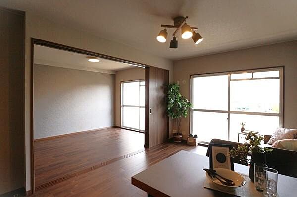 リビング/ダイニング