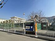大東市立北条中学校まで685m