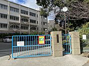 千代が丘小学校まで600m