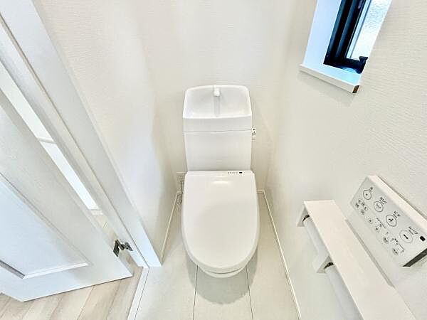 トイレを拡大表示