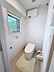 トイレ：■■Toilet■■清潔な空間を保ちたいトイレは、毎日使う場所だからこそお手入れも楽々にできる機能が搭載されております。