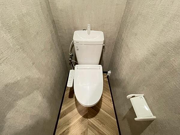 トイレを拡大表示