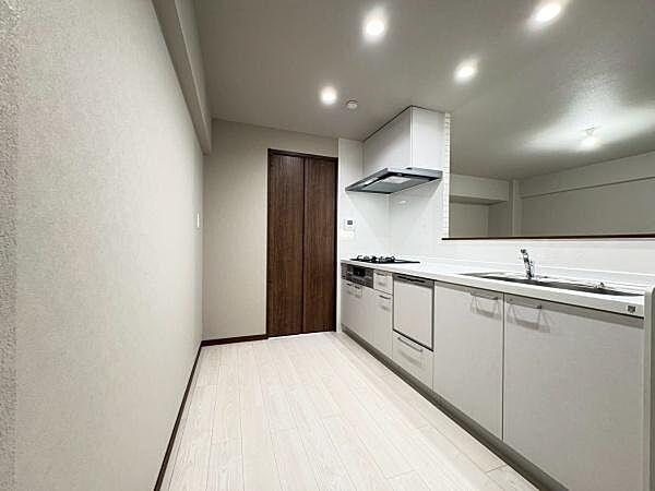 キッチンを拡大表示