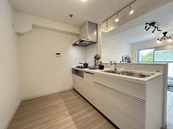 キッチンを拡大表示