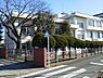 周辺：藤沢市立中里小学校まで732m