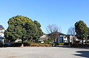 菅田公園まで586m