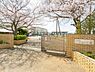 周辺：萩園中学校まで632m