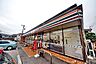 周辺：セブンイレブン茅ヶ崎小桜町店まで580m