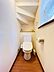 トイレ：清潔感溢れる窓付きの明るいトイレです！