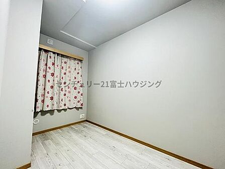 4.5帖の洋室です!