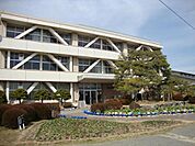 守山市立小津小学校まで2299m