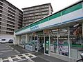 ファミリーマー...