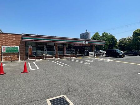 セブンイレブン大阪新北島4丁目店まで1555m