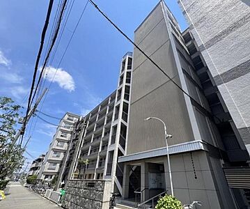 外観:大規模修繕がきちんとされており、綺麗な外観です 外観:大規模修繕がきちんとされており、綺麗な外観です