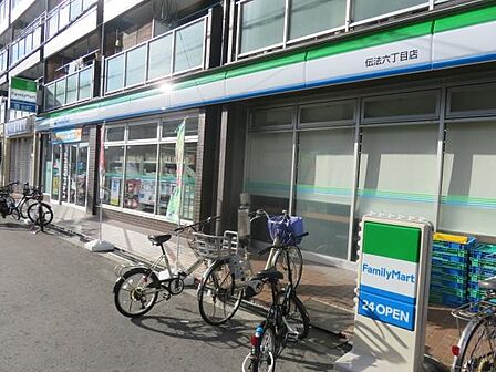 ファミリーマート伝法六丁目店まで174m