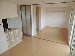 リードオッツ1 2階2LDKのリビング/ダイニング