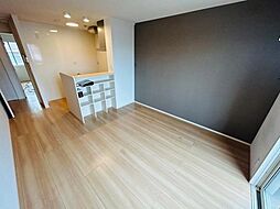 メゾンヴィラ栗東 2階1LDKのリビング/ダイニング