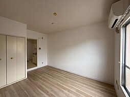 ジョイフル草津 5階1Kのリビング/ダイニング