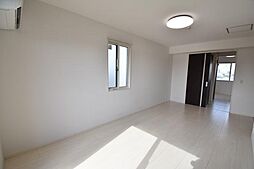 Cozy court竹中 2階1LDKのリビング/ダイニング