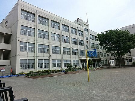 大和市立大和東小学校まで1170m